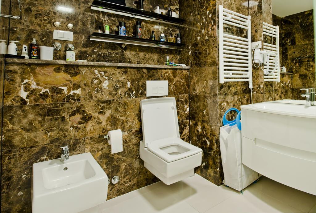 Delux And Urban Apartments Hotel Tre Canne Budva Exterior photo