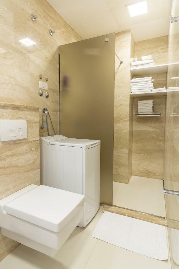 Delux And Urban Apartments Hotel Tre Canne Budva Exterior photo